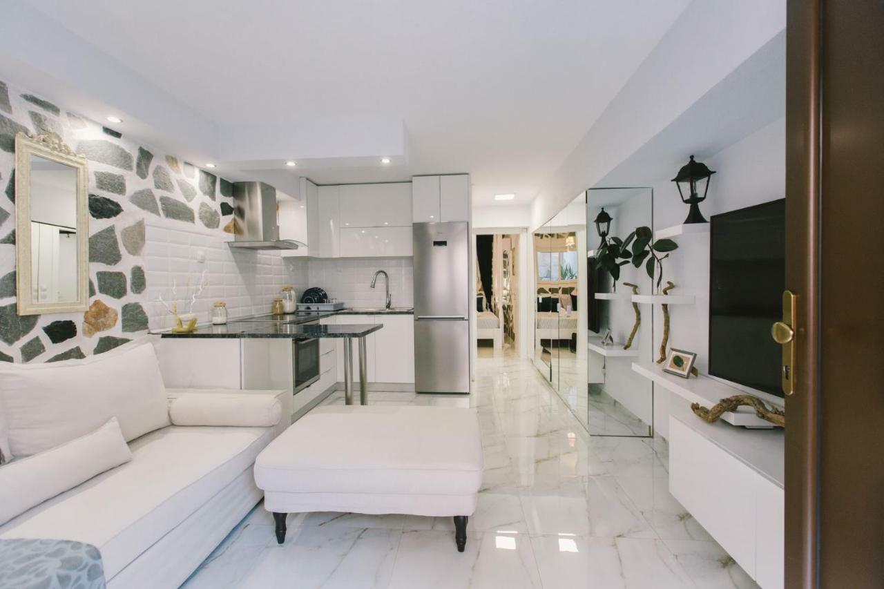 Apartment Modern Salon Thessaloniki