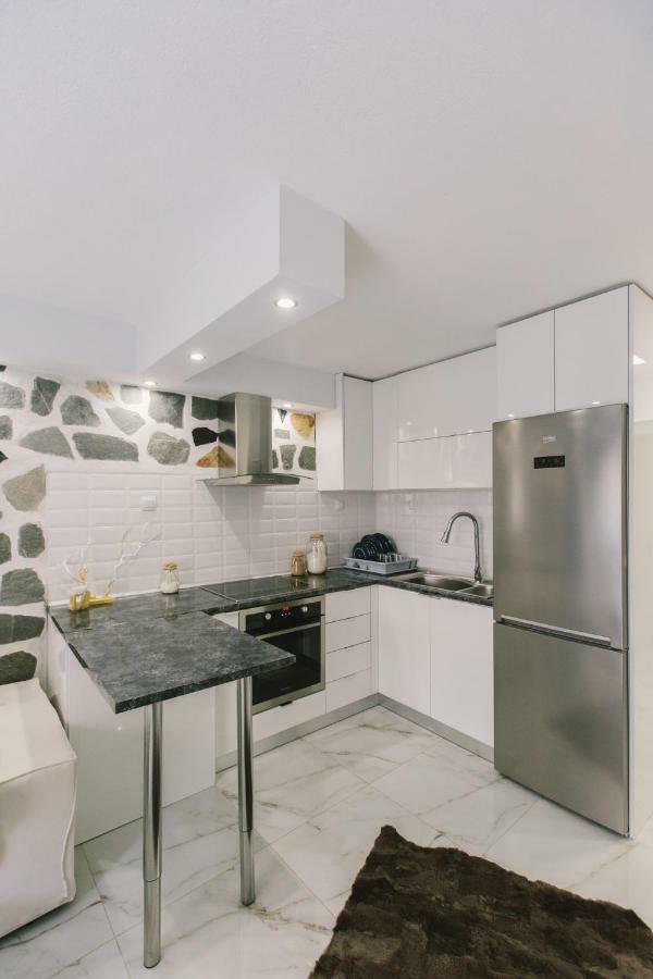 Apartment Modern Salon Thessaloniki